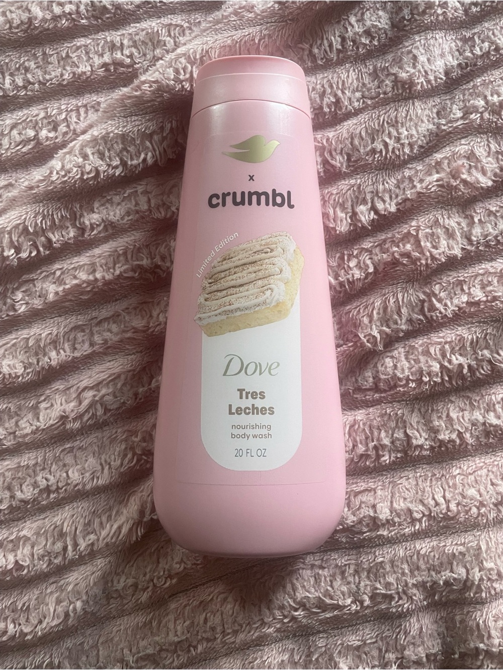 Dove Γ Crumbl Tres Leches Body wash
